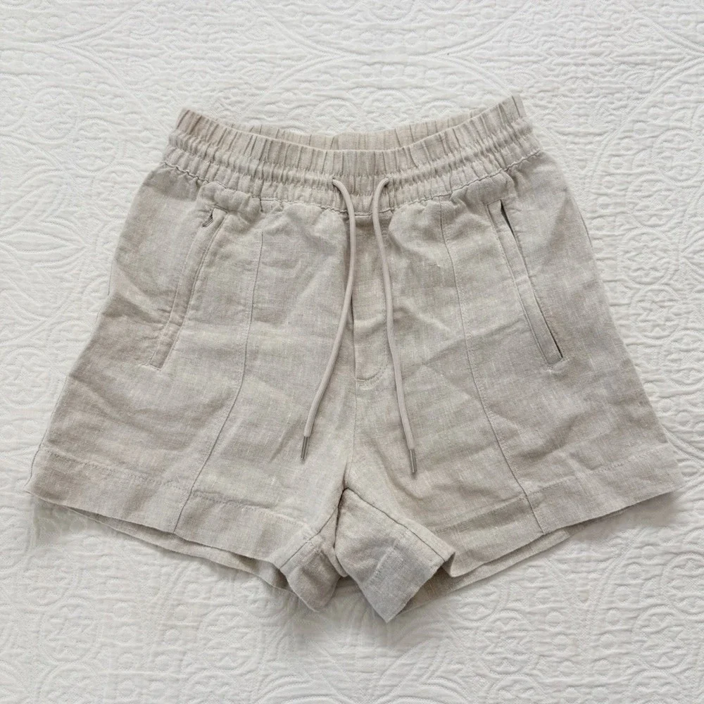 Athleta Women's Retreat Linen Mid Rise Short 4